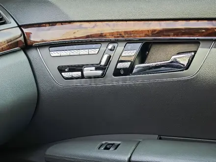 Mercedes-Benz S 350 2006 года за 7 000 000 тг. в Алматы – фото 17