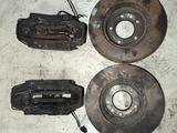 Суппорта Brembo 6-pot Z17 передние Audi Q7 Porsche Cayenne тормоза диски за 120 000 тг. в Караганда – фото 2