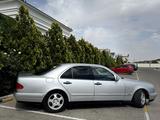 Mercedes-Benz E 280 1999 годаfor4 300 000 тг. в Актау – фото 4