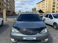 Toyota Camry 2004 годаүшін5 600 000 тг. в Семей