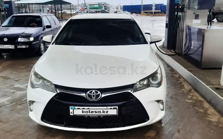 Toyota Camry 2016 года за 10 200 000 тг. в Шымкент