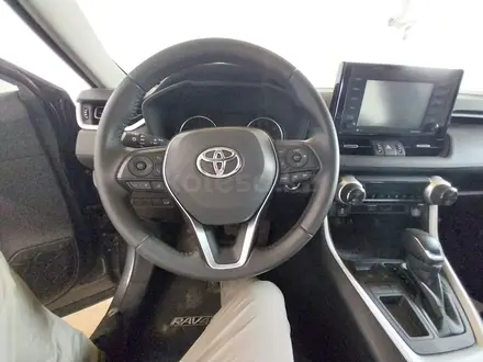 Toyota RAV4 2021 года за 20 000 000 тг. в Алматы – фото 4