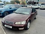 Toyota Camry 2000 года за 3 200 000 тг. в Астана – фото 2