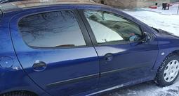 Peugeot 206 2002 года за 1 500 000 тг. в Абай (Абайский р-н) – фото 4