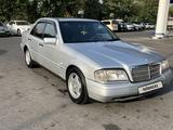 Mercedes-Benz C 280 1997 года за 2 700 000 тг. в Алматы – фото 2