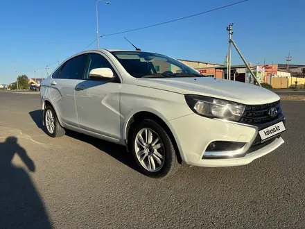 ВАЗ (Lada) Vesta 2018 года за 4 600 000 тг. в Атырау – фото 2