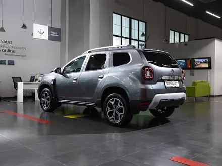 Renault Duster Style TCE CVT (4WD) 2022 года за 15 580 000 тг. в Экибастуз – фото 4