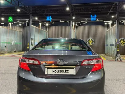 Toyota Camry 2013 года за 11 800 000 тг. в Алматы – фото 15