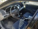 Toyota Camry 2005 годаүшін4 500 000 тг. в Жанаозен – фото 5