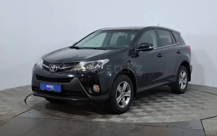 Toyota RAV4 2015 года за 8 950 000 тг. в Астана