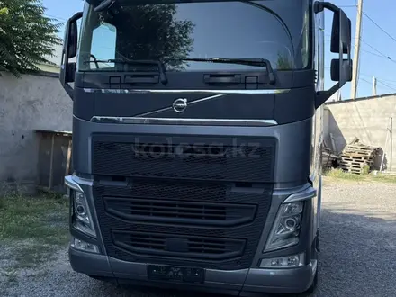 Volvo  FH 2020 года за 43 000 000 тг. в Шымкент