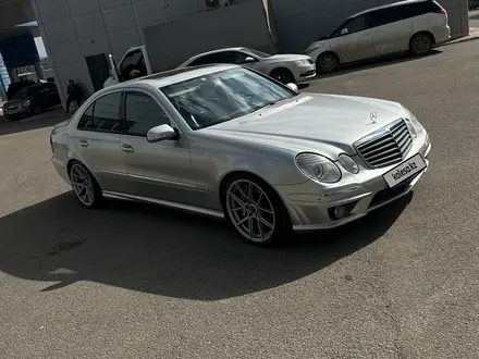 Mercedes-Benz E 55 AMG 2005 года за 10 600 000 тг. в Астана – фото 2