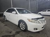 Toyota Camry 2010 годаfor6 300 000 тг. в Шымкент – фото 4