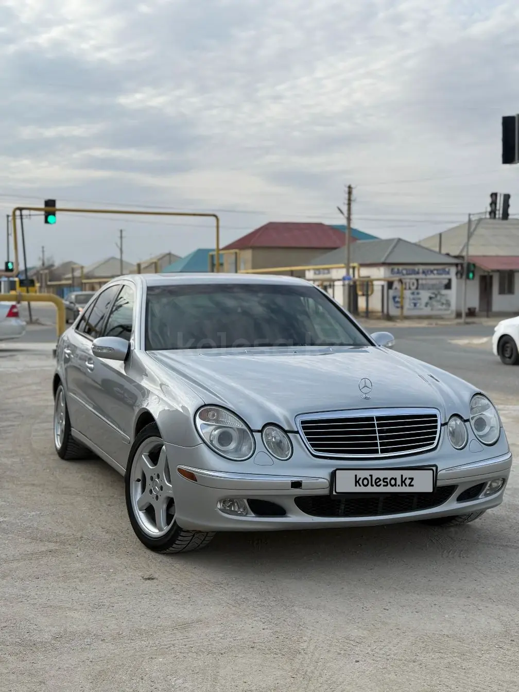 Mercedes-Benz E-Class, 2003