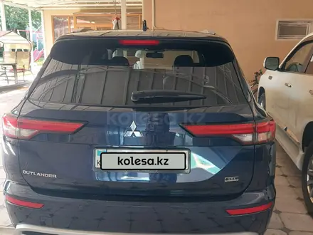 Mitsubishi Outlander 2021 года за 14 000 000 тг. в Алматы – фото 2