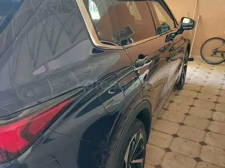 Mitsubishi Outlander 2021 года за 14 000 000 тг. в Алматы – фото 7