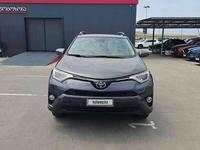 Toyota RAV4 2018 годаfor7 400 000 тг. в Алматы