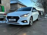 Hyundai Accent 2019 года за 7 800 000 тг. в Сарыагаш