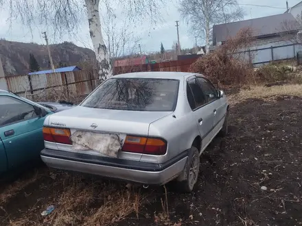 Nissan Primera 1995 года за 1 400 000 тг. в Риддер – фото 3