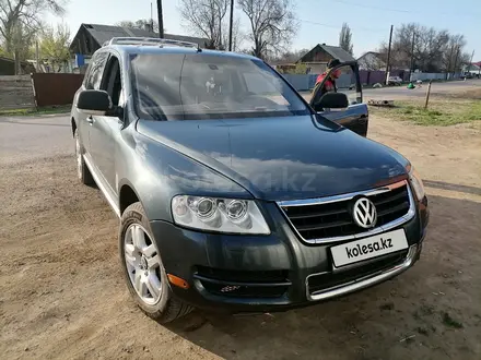 Volkswagen Touareg 2004 года за 4 200 000 тг. в Алматы