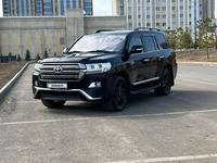 Toyota Land Cruiser 2016 года за 27 000 000 тг. в Астана