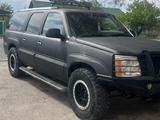 Cadillac Escalade 2005 годаүшін7 000 000 тг. в Тараз