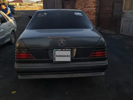 Mercedes-Benz E 230 1990 года за 1 400 000 тг. в Караганда – фото 3