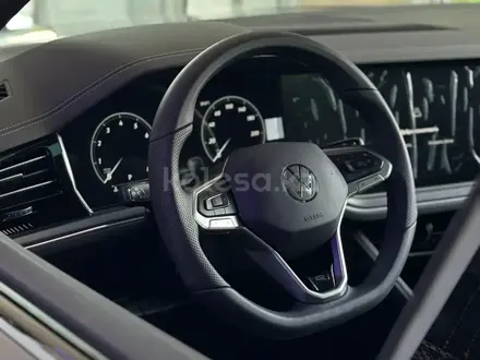 Volkswagen Touareg Business R-line 2025 года за 48 000 000 тг. в Костанай – фото 15