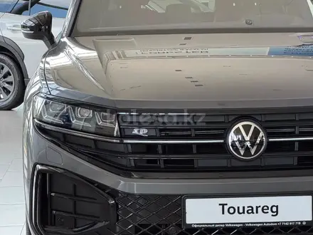 Volkswagen Touareg Business R-line 2025 года за 48 000 000 тг. в Костанай – фото 2