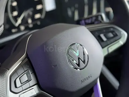 Volkswagen Touareg Business R-line 2025 года за 48 000 000 тг. в Костанай – фото 13