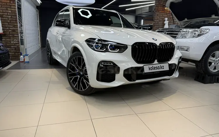 BMW X5 2019 года за 31 000 000 тг. в Алматы