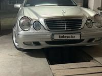 Mercedes-Benz E 320 1999 года за 5 800 000 тг. в Жанаозен