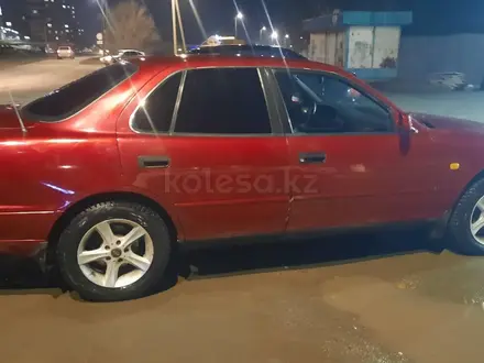 Toyota Camry 1995 года за 1 700 000 тг. в Семей – фото 2