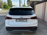 Hyundai Santa Fe 2021 года за 15 500 000 тг. в Шымкент – фото 4