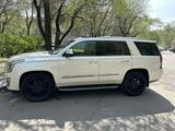 Cadillac Escalade 2015 годаfor23 500 000 тг. в Алматы – фото 2