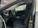 Toyota RAV4 2021 годаүшін12 700 000 тг. в Атырау – фото 5