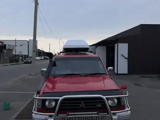 Mitsubishi Pajero, 1992