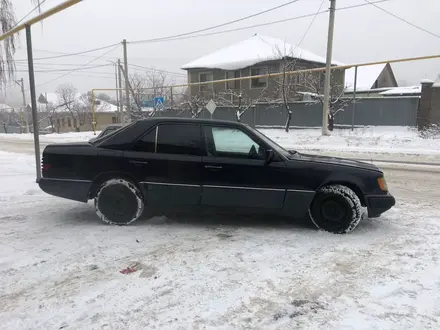 Mercedes-Benz E 230 1990 года за 950 000 тг. в Алматы – фото 8