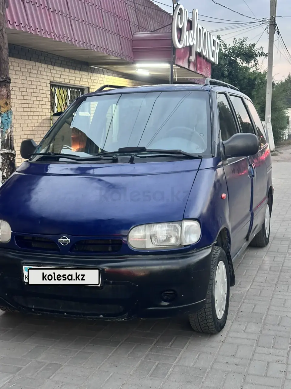 Nissan Serena, 1994