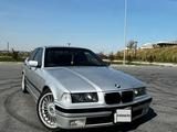 BMW 328 1998 годаүшін3 800 000 тг. в Шымкент