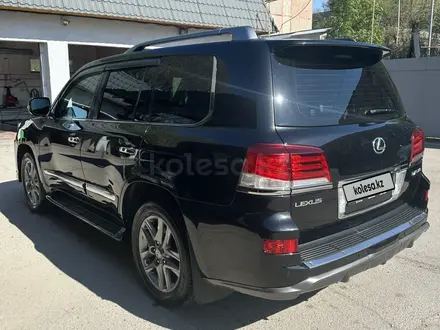 Lexus LX 570 2015 года за 27 200 000 тг. в Алматы – фото 2