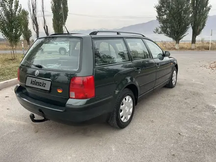 Volkswagen Passat 1998 года за 3 600 000 тг. в Алматы – фото 11