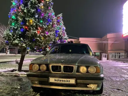 BMW 525 1990 года за 1 800 000 тг. в Шымкент – фото 4