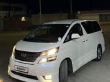 Toyota Alphard 2010 годаfor7 500 000 тг. в Атырау – фото 3