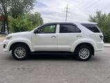 Toyota Fortuner 2013 года за 10 000 000 тг. в Алматы – фото 4