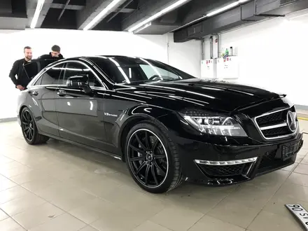 Mercedes-Benz CLS 63 AMG 2011 года за 19 000 000 тг. в Алматы – фото 3