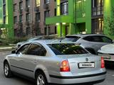 Volkswagen Passat 2001 года за 2 500 000 тг. в Алматы – фото 4
