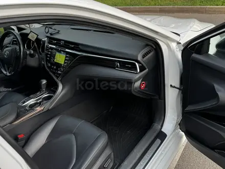 Toyota Camry 2020 года за 15 000 000 тг. в Павлодар – фото 14