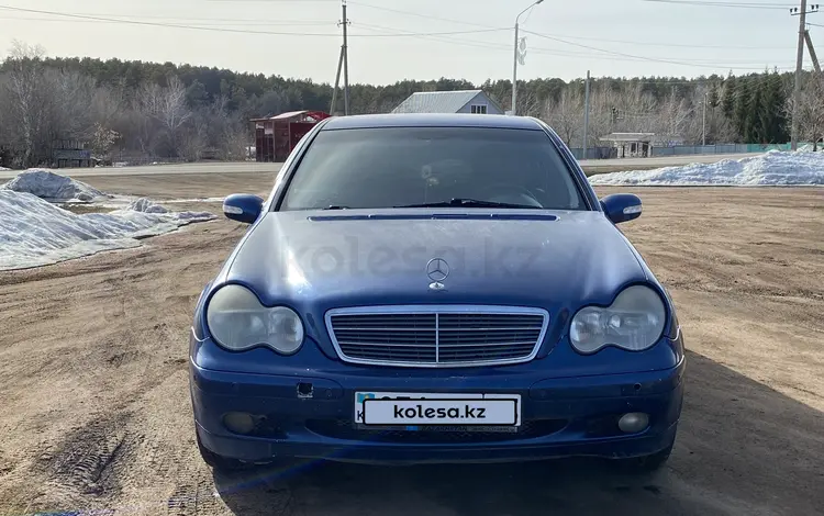 Mercedes-Benz C 180 2003 года за 2 700 000 тг. в Астана