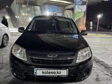 ВАЗ (Lada) Granta 2190 2013 годаүшін3 450 000 тг. в Семей